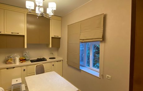 Roma pərdələri sifarişi, satış və quraşdırma, Türkiyə mexanizmlə təchiz olunmuş, sadə və premium parçalar.