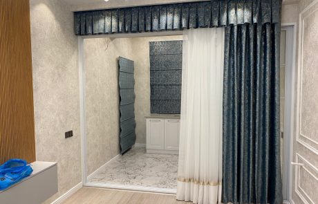 Rimskiy ştor, sifariş ilə, Türkiyə istehsalı olan pərdə modelləri, 100-lərlə parçalar və kataloqlar evlərə çatdırılır.