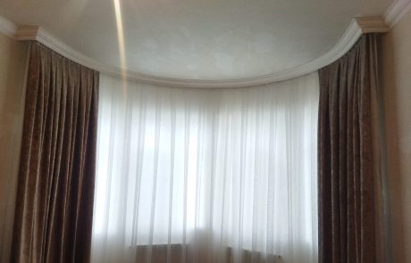 Oval karniz pərdəsi, villa üçün pərdələr, Türkiyə istehsalı parçalardan tikilmiş pərdələr və tül.