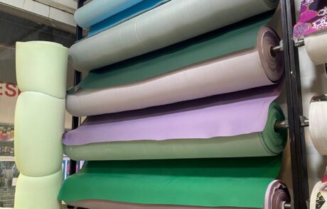 Süni dəri, anbardan kataloqların çatdırılması.